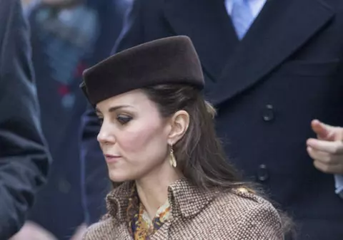 CE URÂT! La ce a folosit-o Regina pe KATE MIDDLETON! Ducesa a luat atitudine