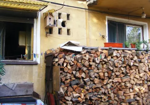 Sătenii din comuna Călinești vor dormi în frig. Primăria nu are bani de lemne