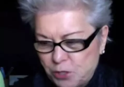 Cea mai perversă MAMAIE! La 85 de ani, dezvăluie motivul pentru care este bine SĂ FACI ANALINGUS!