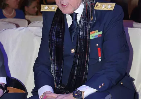 Apariție spectaculoasă! Generalul Ilie Năstase și-a scos uniforma de la naftalină