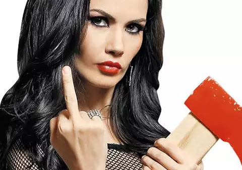 Oana Zăvoranu suferă de tulburare de personalitate?