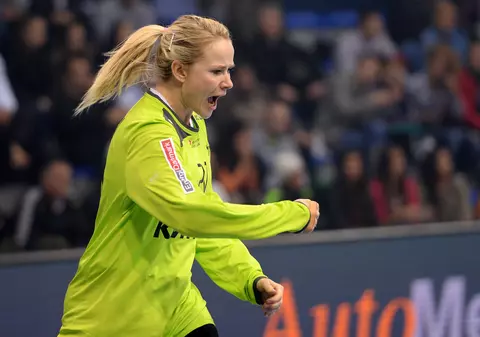 Viborg a avut doar 8 jucătoare disponibile la meciul cu Larvik / VIDEO