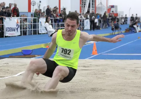 Sergiu Caciuriac a cucerit primul titlu național la seniori. Premiat de mama lui / FOTO