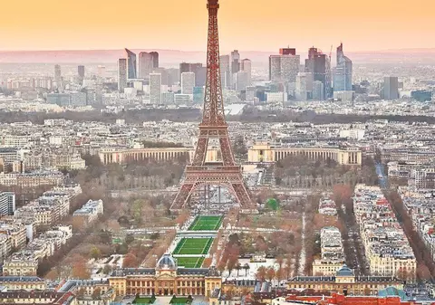 Alerta de grad zero! FRANȚA, sub TERORAREA DRONELOR