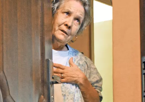 Primarul Marian Vanghelie și-a abandonat mama la marginea Bucureștiului | EXCLUSIV