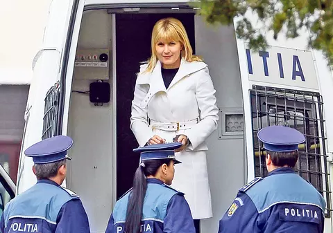 Elena Udrea, ELIBERATĂ DIN ÎNCHISOARE. Decizia e definitivă