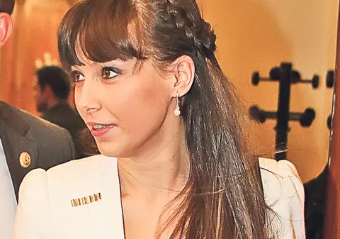 Deputata Cătălina Ştefănescu nu are noroc în dragoste | Are lipici la aleşi penali