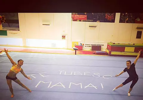 Larisa Iordache și Diana Bulimar au postat un mesaj de 8 martie