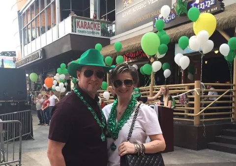 Reghe se distrează în Las Vegas: "Mă uit la el ca la un soare!" / FOTO