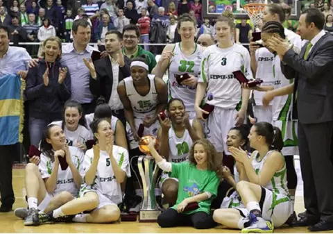 Fetele de la Sepsi Sf. Gheorghe au cucerit, în premieră, Cupa României