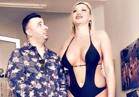 Liviu Guță a înghețat de frică în fața unei femei dezbrăcate! Vezi ce s-a întâmplat!