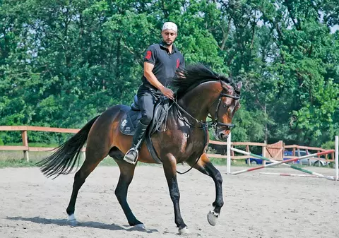 Denis Ştefan vrea să-şi deschidă şcoală de dresaj şi de arte marţiale ecvestre