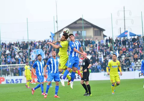 CSU CRAIOVA - STEAUA 0-0. AutoBAZA pe arbitru! / FOTO&VIDEO