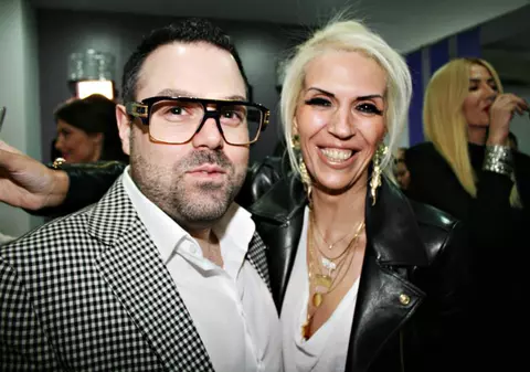 Raluca Bădulescu vrea să-și refacă fața cu fir de aur