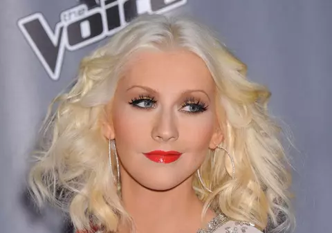 E o scorpie! Colegii s-au săturat de apucăturile Christinei Aguilera