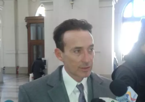 ÎNALTA CURTE: RADU MAZĂRE A AJUNS ÎN FAȚA JUDECĂTORILOR! Arestarea acestuia se judecă la ora 16,30