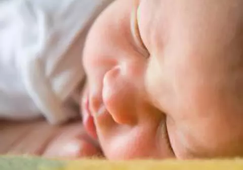 3 copii care au supravieţuit avortului