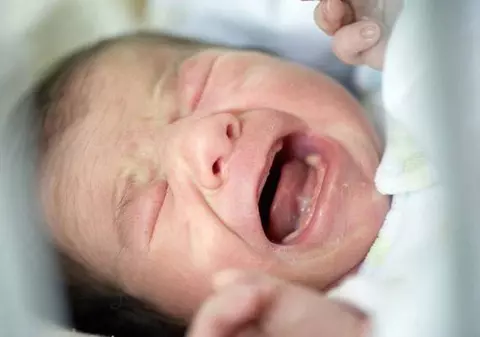 Terifiant! La fiecare 5 ore, în România moare un copil sub un an 