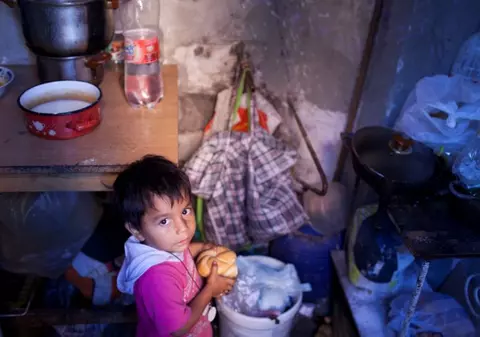 EXPLOZIV!Copii din România sunt în mare pericol! Cerere pentru parlamentari!