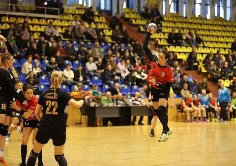 CSM București, prima echipă calificată în Final Four-ul Cupei României la handbal