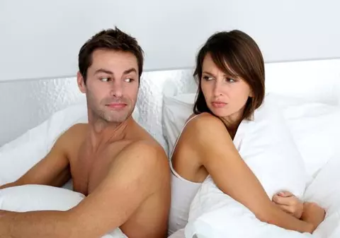 Horoscop: Cât de mult te minte în funcţie de zodia lui