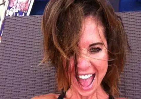 Un super-fotbalist şi-a pus prietenii să-l filmeze în intimitate! Superba sa parteneră l-a părăsit: "Ar fi fost furios dacă le-ar fi făcut aşa ceva mamei sau surorii lui" / GALERIE FOTO&VIDEO HOT