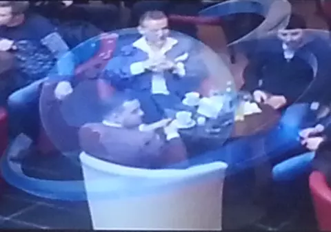 PRIMELE FOTOGRAFII cu Gigi Becali în libertate! Unde a fost văzut | FOTO