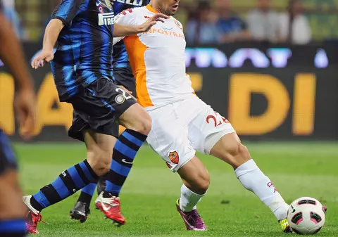 Top 10 cele mai groaznice accidentări din Serie A. Chivu, în ierarhie / VIDEO