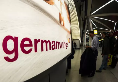 Germanwings, compania al cărei avion s-a prăbușit în Franța, operează și în România