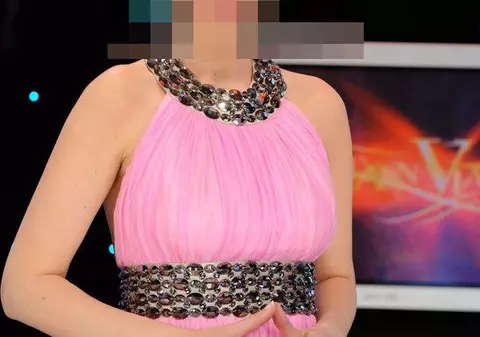 O prezentatoare TV de la noi a aflat cu doar câteva minute înainte să intre în direct că I-A MURIT UNA DINTRE CELE MAI DRAGI PERSOANE