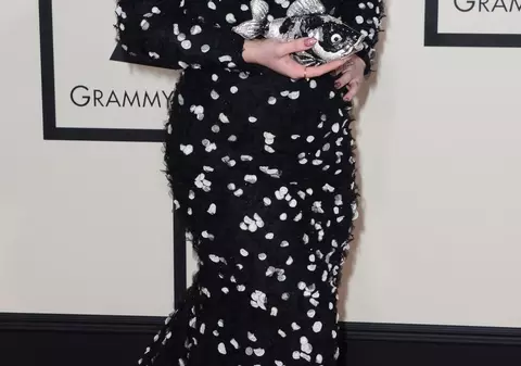 După Angelina Jolie, o altă vedetă vrea să-și extirpe ovarele. Are doar 30 de ani