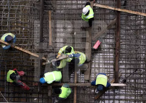 Trafic RESTRICȚIONAT în zona EROILOR