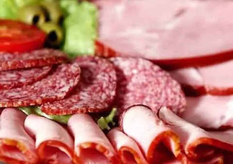 Avertisment de la Protecţia Consumatorilor: Pericol major, evitaţi aceste mezeluri