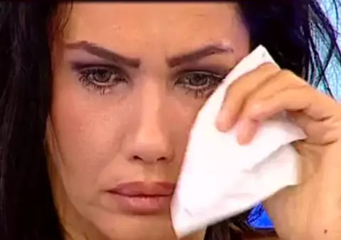 Oana Zăvoranu, scandal cu iubitul! Poliția și ambulanța au ajuns la ușa casei vedetei!