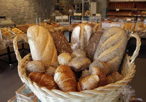 Otrava din pâine. Substanța ce poate provoca 55 de boli