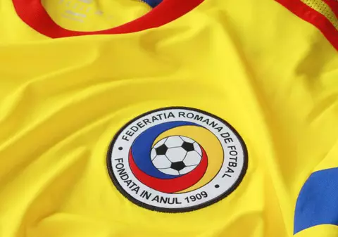 Foștii internaționali, invitați la meciul României cu Insulele Feroe