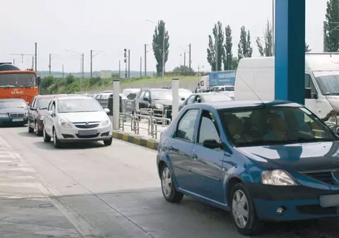 Vom ajunge mai repede la mare? Cum va fi plătită taxa de pod de la Feteşti