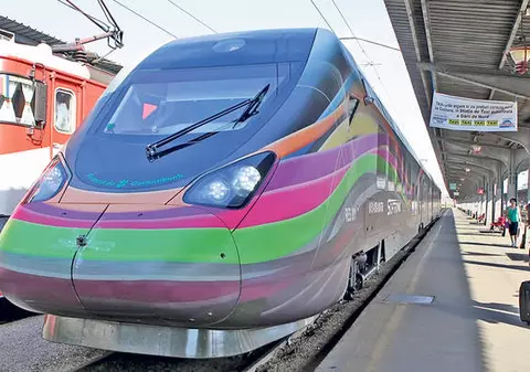 CFR Călători preia călătorii RegioTrans. Vezi NOILE PREȚURI