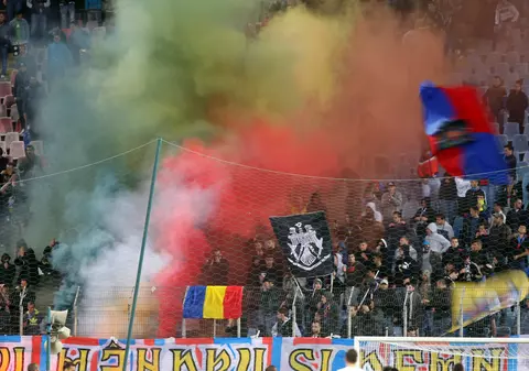 Ilie Dumitrescu i-a DESFIINȚAT pe Tănase și pe suporterii Stelei!