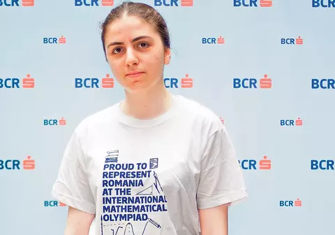 O fată de aur! Simona Diaconu este as în matematică și a ajuns să cucerească mai multe medalii internaționale