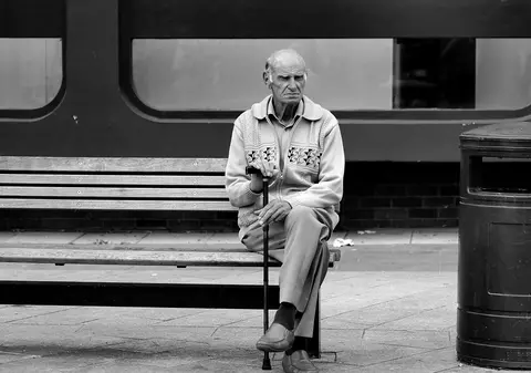 Dacă faci aceste 10 lucruri, pregătește-te să mori singur!