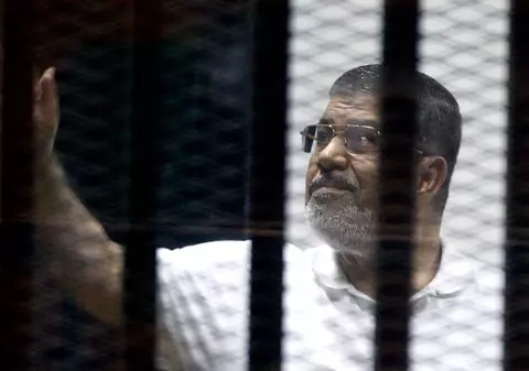 Fostul preşedinte al Egiptului, Mohamed Morsi, condamnat la 20 de ani de închisoare