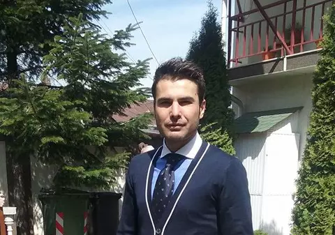 Mutu și-a dus iubita la părinți. Uite cum a reacționat mama Briliantului