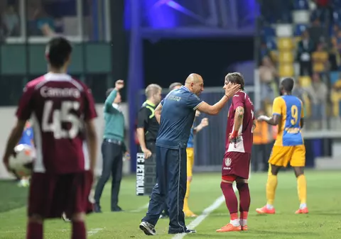 Transferuri din liga a treia! În vizor, un internațional român și un internațional de tineret