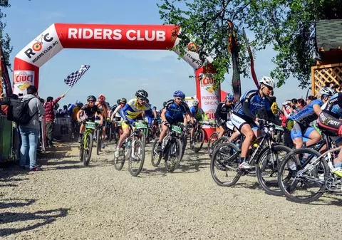 Peste 2.800 de oameni au luat parte la ZIUA B şi la RUNFEST, în pădurea Cernica / GALERIE FOTO   