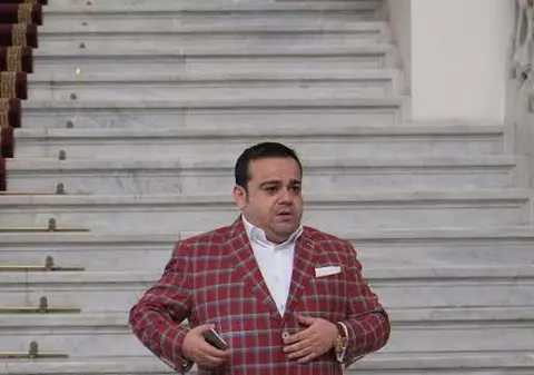 Adi Minune, chemat la judecată Ce caută manelistul la Curtea de Apel