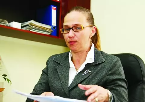 Fost viceprimar al Craiovei, REŢINUT pentru că ar fi primit bani ca să angajeze asistenţi medicali la Spitalul Judeţean