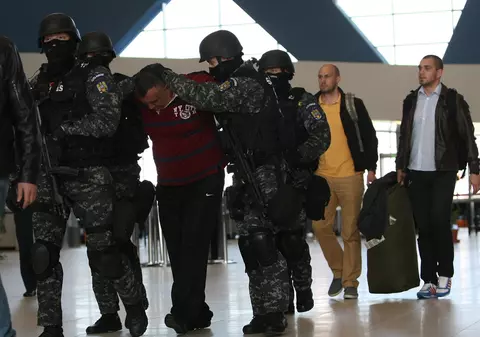 TEMUTUL proxenet ION CLĂMPARU e la București! A fost  ÎNCARCERAT la ”BECIUL DOMNESC”