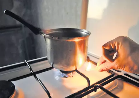 Decizia care i-ar BUCURA pe ROMÂNI: TVA mai mic la FACTURILE de UTILITĂȚI