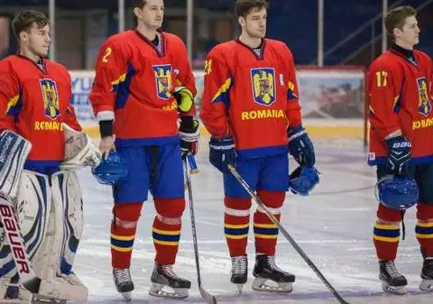 Echipa de hochei a României a câștigat două meciuri la CM